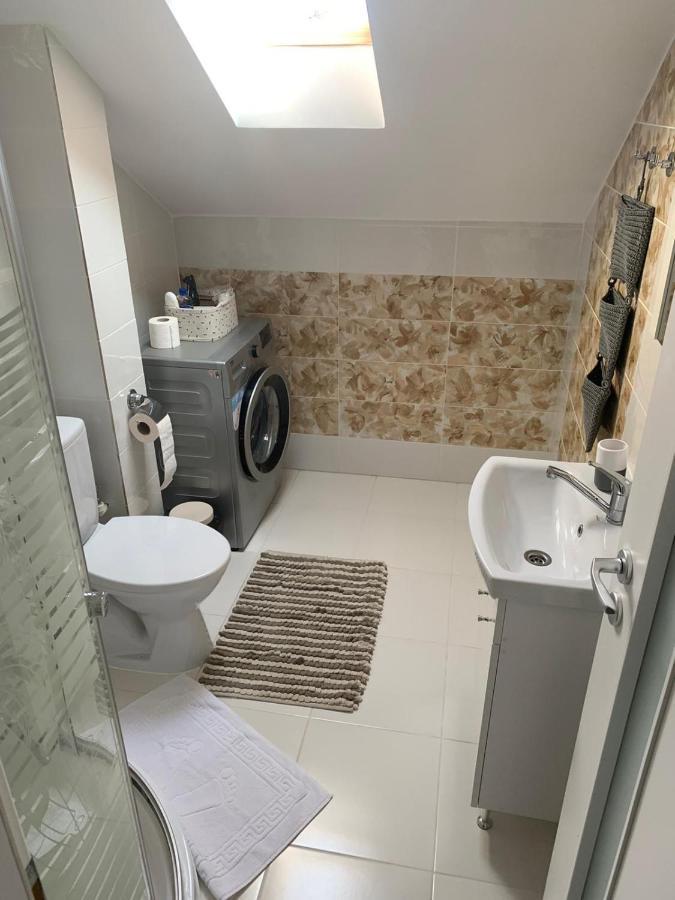 Simona Apartament Palas Mall ياش المظهر الخارجي الصورة
